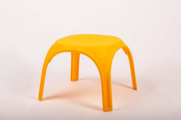 Комплект мебели с детским столом ИМпласт 15368