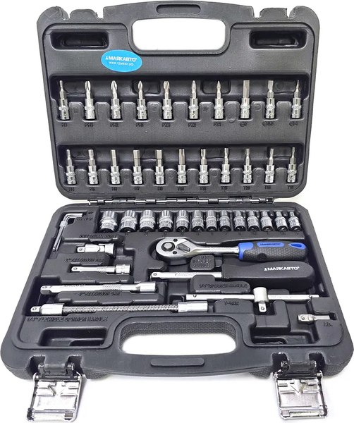Универсальный набор инструментов Маяк авто 24606м - фото
