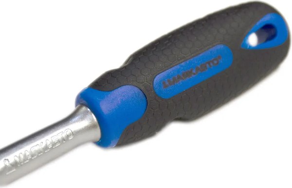 Универсальный набор инструментов Маяк авто 24606м