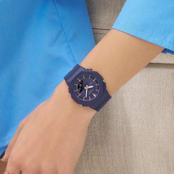 Часы наручные женские Casio GMA-P2100M-2A