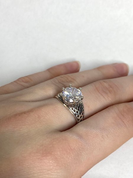 Кольцо Wolves Нежный поцелуй Серебрение 1635