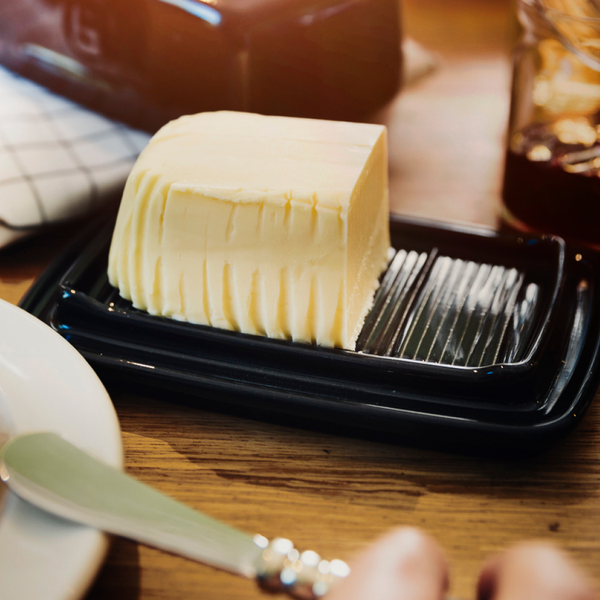 Масленка Emile Henry 710225