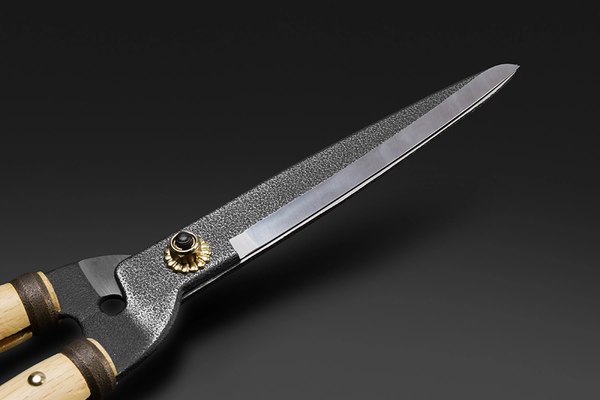 Кусторез механический Caiman CN-374