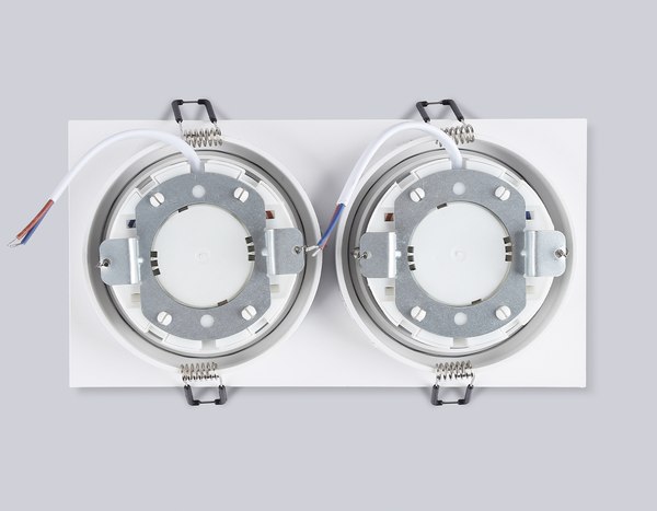 Точечный светильник Ambrella TN51826/2 WH