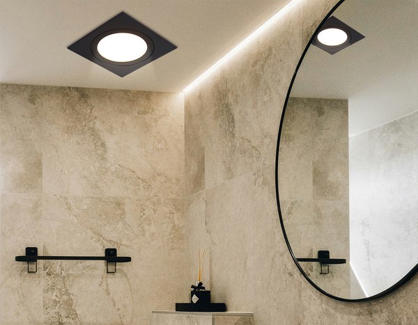 Точечный светильник Ambrella TN6609 BK