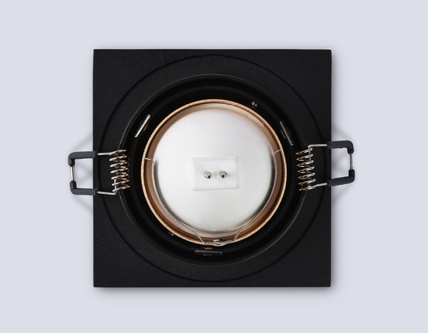 Точечный светильник Ambrella TN102829 BK/GD