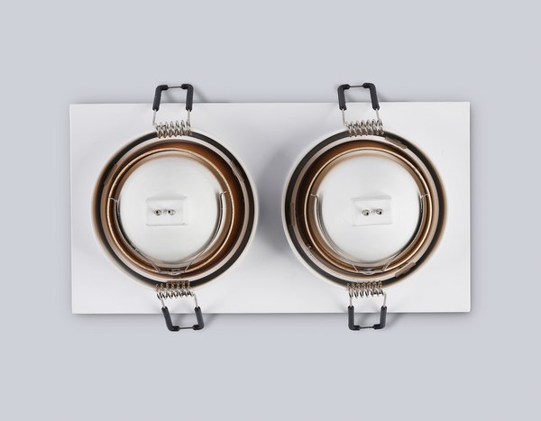 Точечный светильник Ambrella TN102831/2 WH/GD