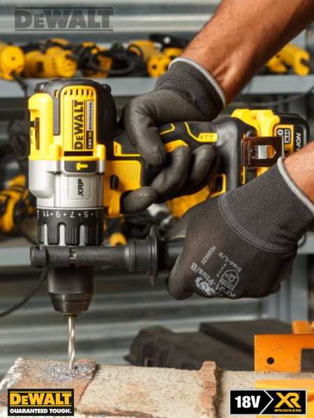 Профессиональная дрель-шуруповерт DeWalt DCD996X1