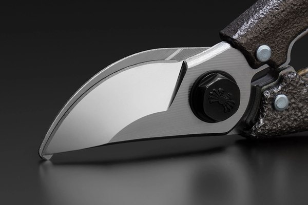 Секатор механический Caiman CN-202