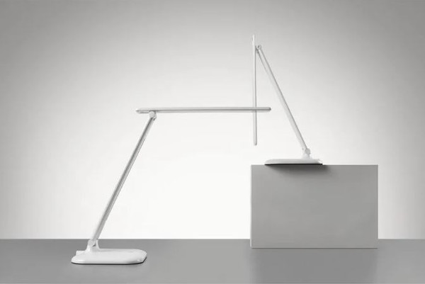 Настольная лампа Rombica DL-H024