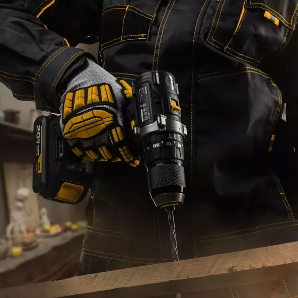 Аккумуляторная дрель-шуруповерт RUNTEC Pro RT-ID222