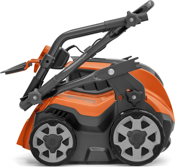 Скарификатор для газона аккумуляторный Husqvarna S138i