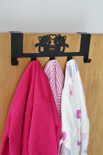 Вешалка для одежды KN Котики