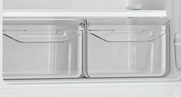 Холодильник с морозильником Indesit DS 3200 E