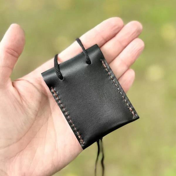 Оберег Wolves Кожаный мешочек для оберега 1032