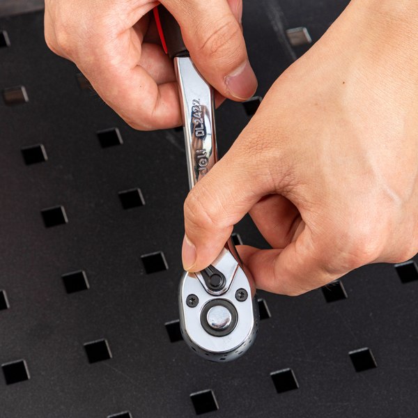 Трещотка Deli EDL2422