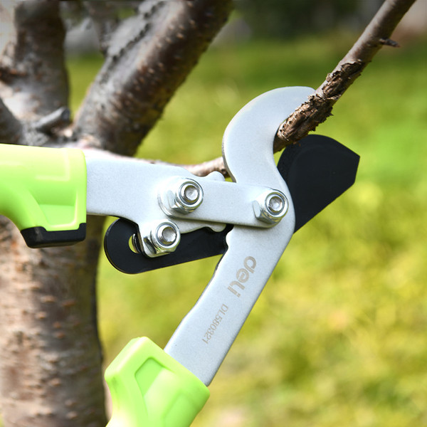 Сучкорез механический Deli EDL580321