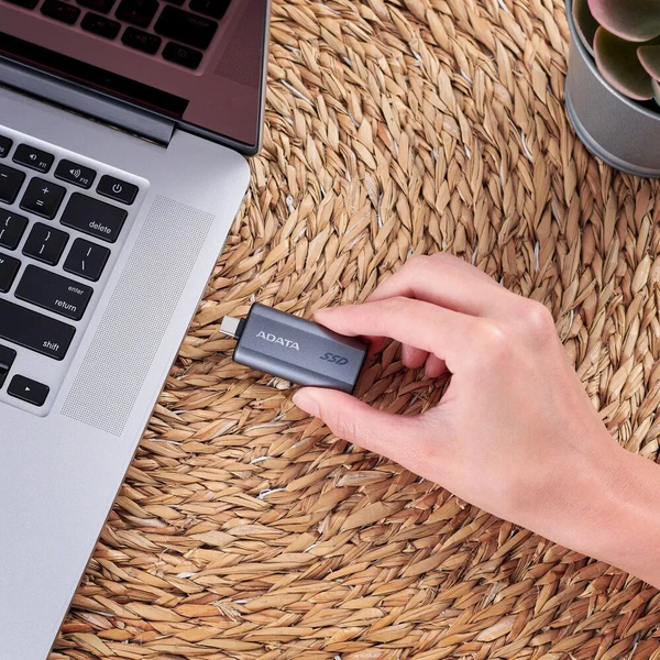 Внешний жесткий диск A-data SC750 1TB (SC750-1000G-CCBK)