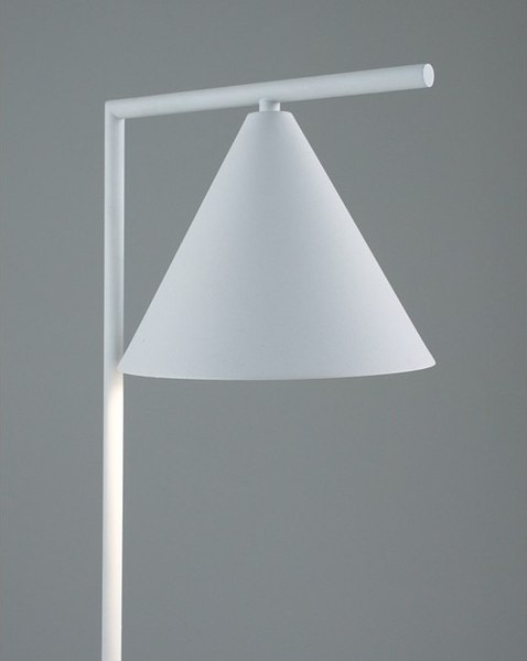 Настольная лампа Moderli Omaha / V11596-1T