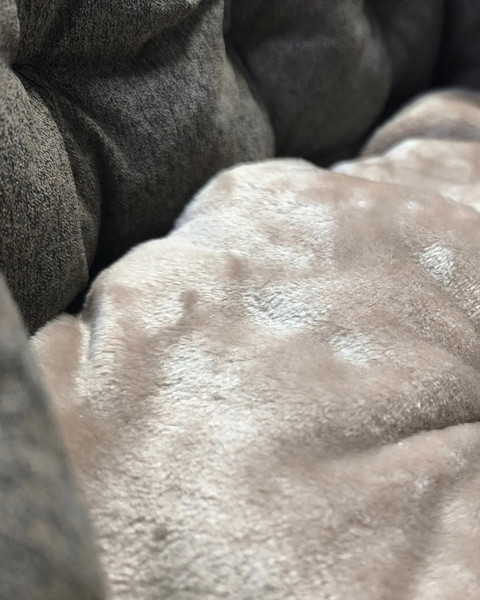 Лежанка для животных Happy Friends Добби / stm 836