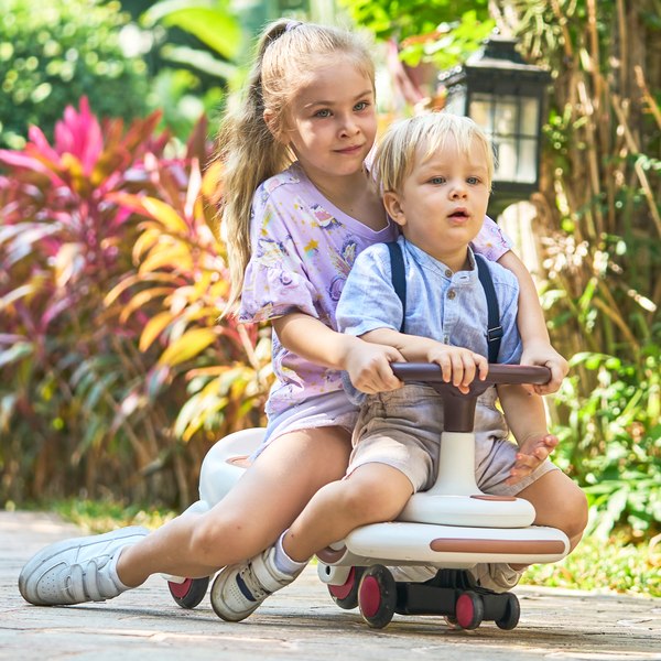 Бибикар Hape Первый транспорт / E1224_HP