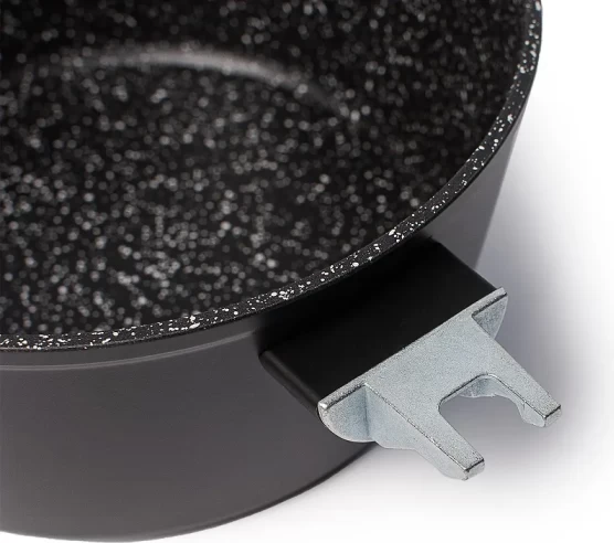 Кастрюля ЦУМ 1947 20x9