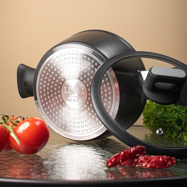 Кастрюля ЦУМ 1947 20x9