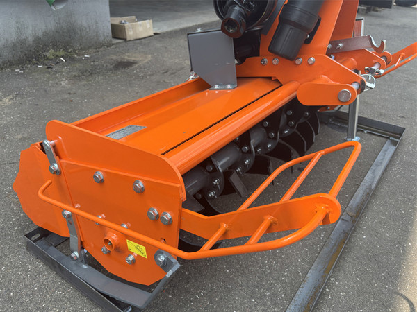 Почвофреза Rossel TL135