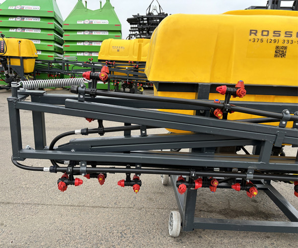 Опрыскиватель навесной Rossel 300P