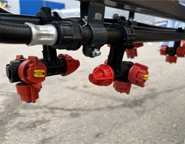 Опрыскиватель навесной Rossel 300P