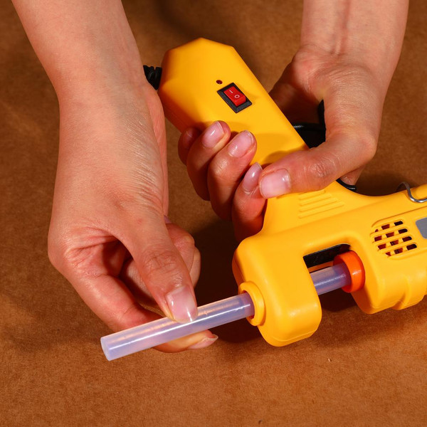 Клеевой пистолет Deko GG-120 SET2 / 084-1092