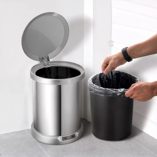 Сенсорное мусорное ведро Kitfort КТ-6808