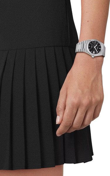 Часы наручные женские Tissot T137.207.11.051.00