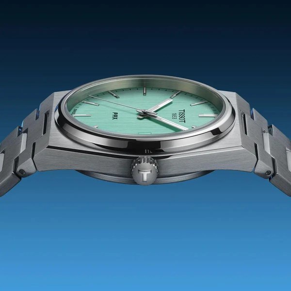 Часы наручные женские Tissot T137.210.11.091.00