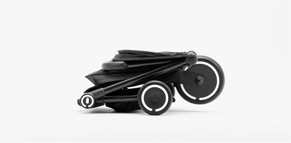 Трехколесный велосипед с ручкой Smart Trike Traveler. Onyx black / 5900800