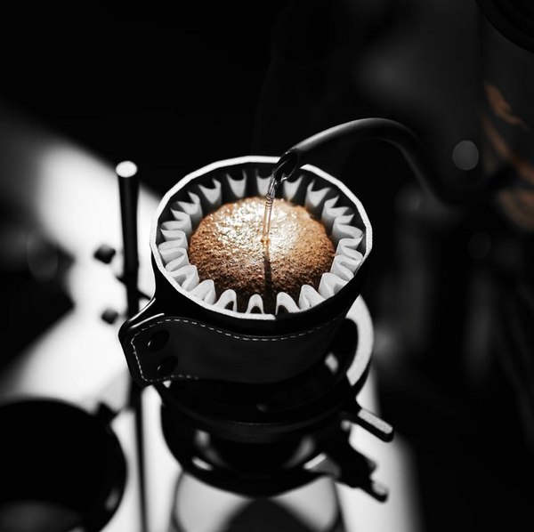 Воронка-пуровер MHW-3BOMBER Meteorite FC6555B