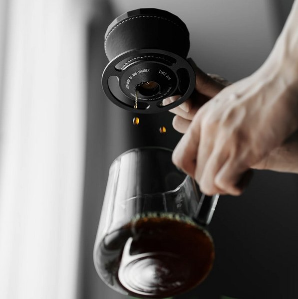 Воронка-пуровер MHW-3BOMBER Meteorite FC6555B