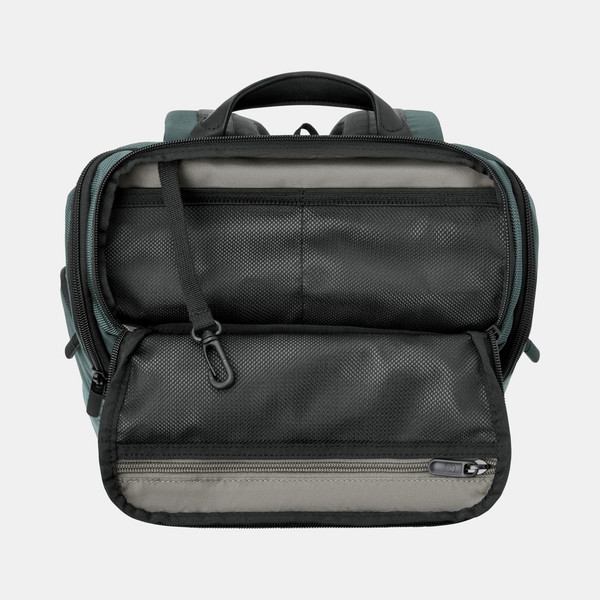 Рюкзак Victorinox Altmont Professional Fliptop Laptop / 653288