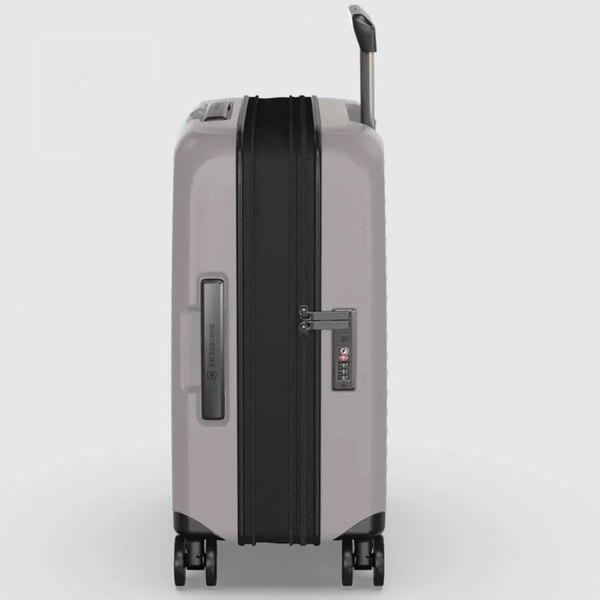 Чемодан на колесах Victorinox Airox Advanced / 653131