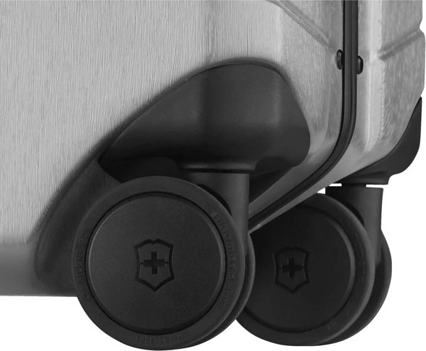 Чемодан на колесах Victorinox Lexicon Framed / 610536