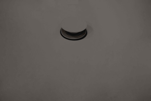 Тумба с умывальником ЗОВ Кито 70 / K70LW0MRM-M115B70 (белый/тростник)