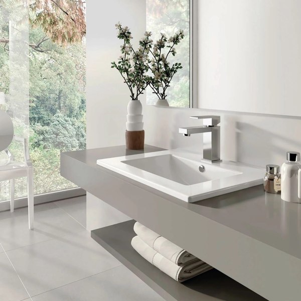 Тумба с умывальником Mixline Байкал 75 550385 + Luxe Quadro 75 / QDR75SLWB01