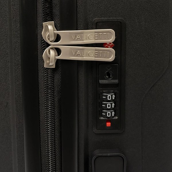 Чемодан на колесах Valigetti 344-8026/2-24BLK