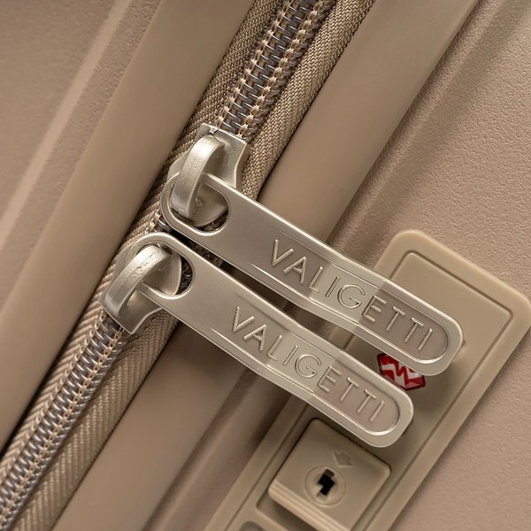 Чемодан на колесах Valigetti 344-8026/2-24COF