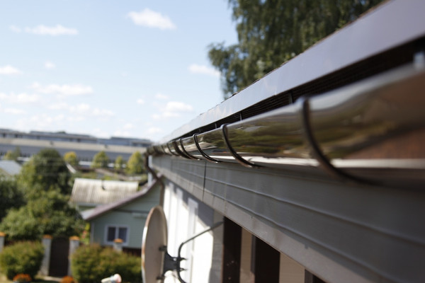 Кронштейн желоба Docke Lux металлический ZVLK-1050