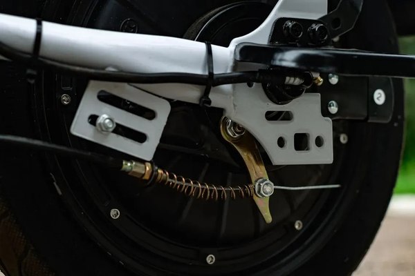 Электроскутер AVM Delta One