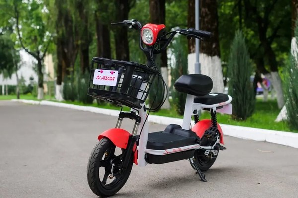 Электроскутер AVM Delta One