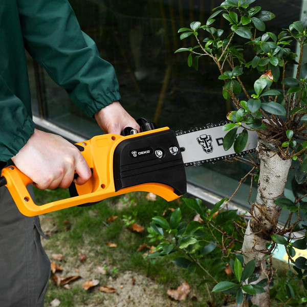 Электропила цепная Deko DKEC1600 / 084-2001