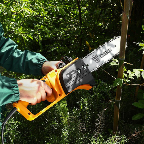 Электропила цепная Deko DKEC1600 / 084-2001