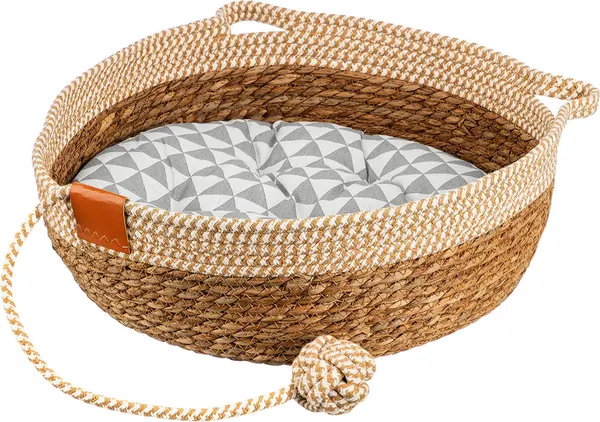 Лежанка для животных El Casa С подушкой и игрушкой / 290177 - фото